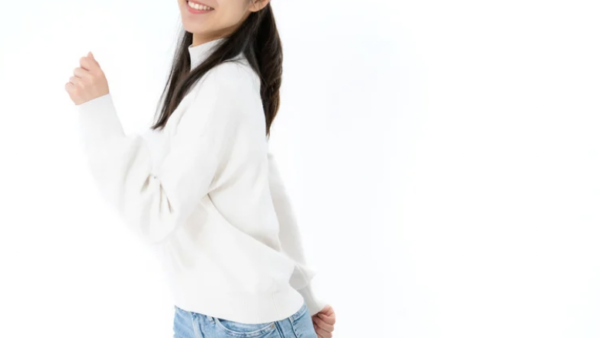 <strong>印象を劇的に変える！「美しい姿勢」を作るウォーキング方法</strong>