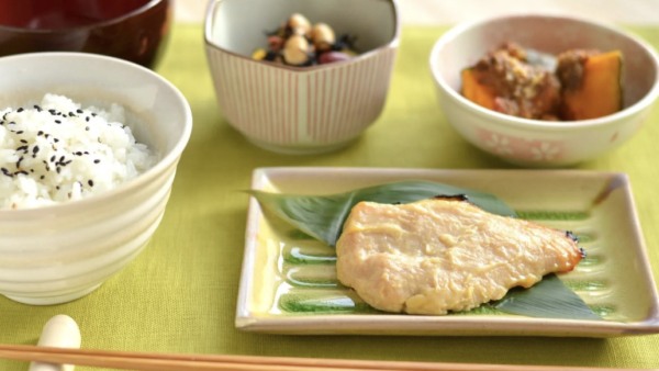 <strong>「食べ方をほんの少し変えるだけ痩せる」脂肪が燃えるスイッチ「DIT」の活用方法</strong>